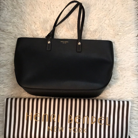 henri bendel Handbags - Brand New Henri Bendel Tote Bag